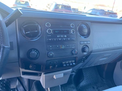 2012 Ford Super Duty F-350 DRW XL