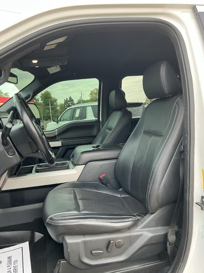 2022 Ford Super Duty F-350 SRW LARIAT