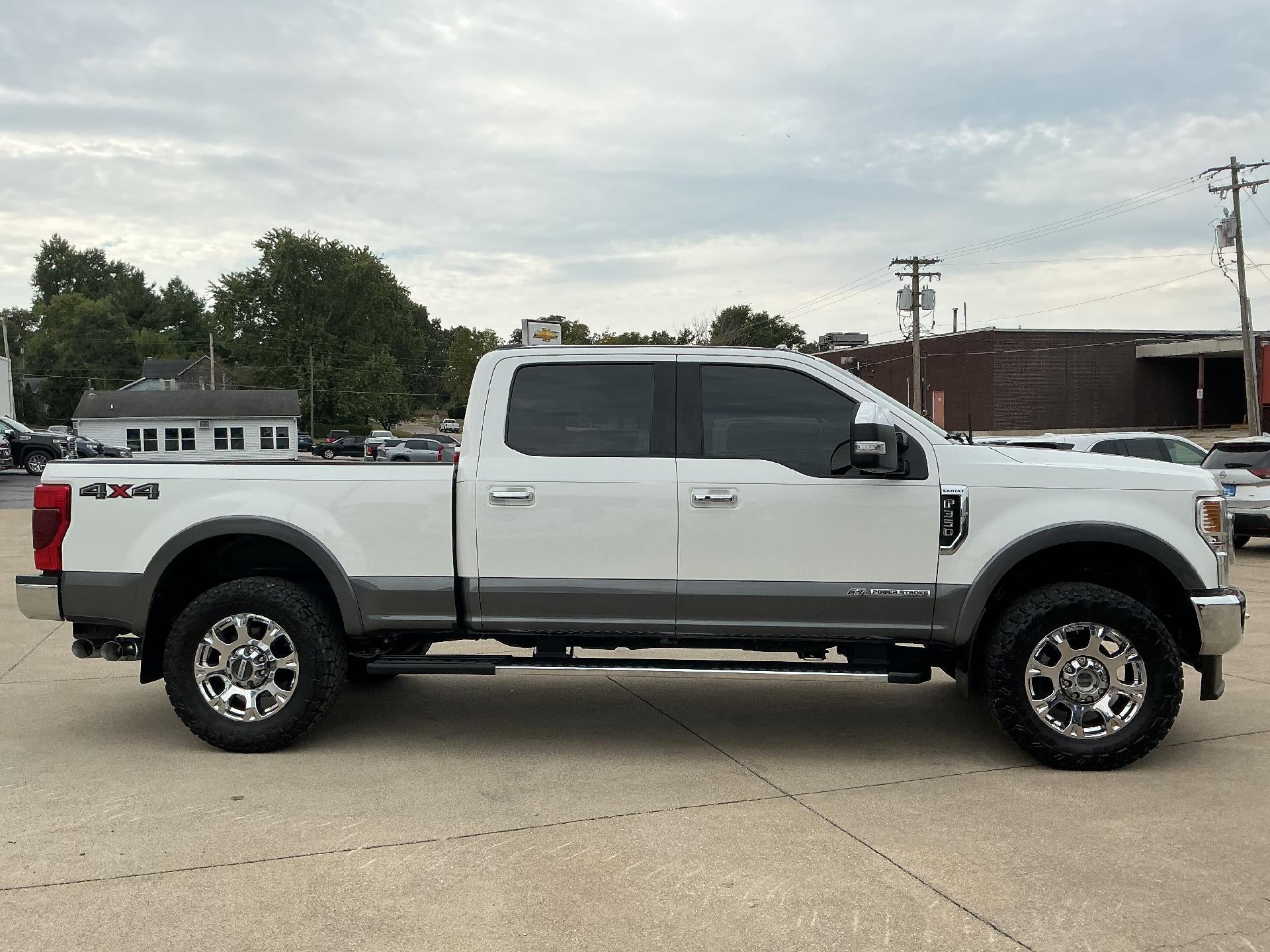 2022 Ford Super Duty F-350 SRW LARIAT