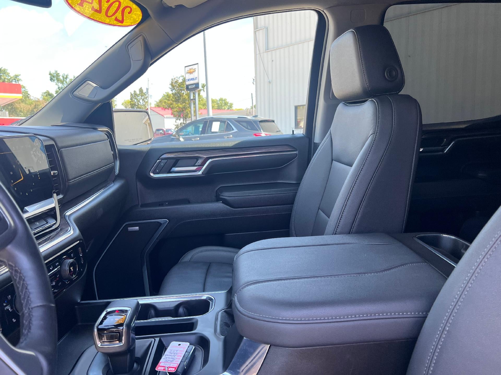 2024 Chevrolet Silverado 1500 LTZ