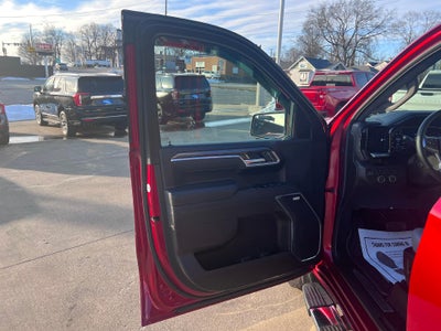 2025 Chevrolet Silverado 1500 LTZ