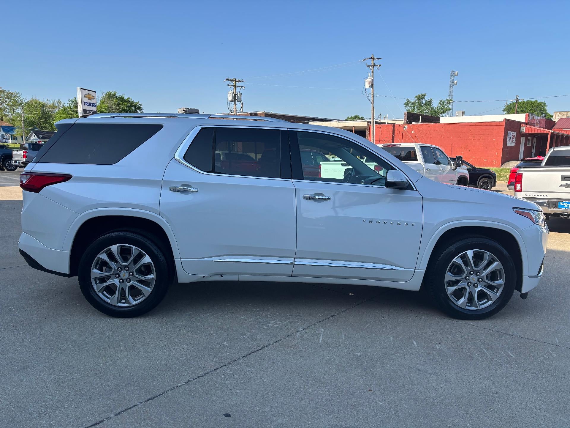 2021 Chevrolet Traverse Premier