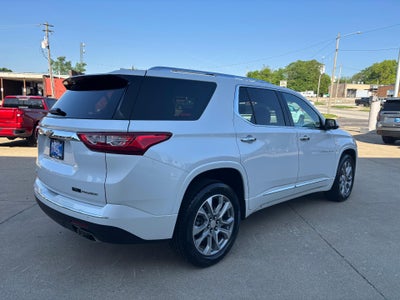 2021 Chevrolet Traverse Premier