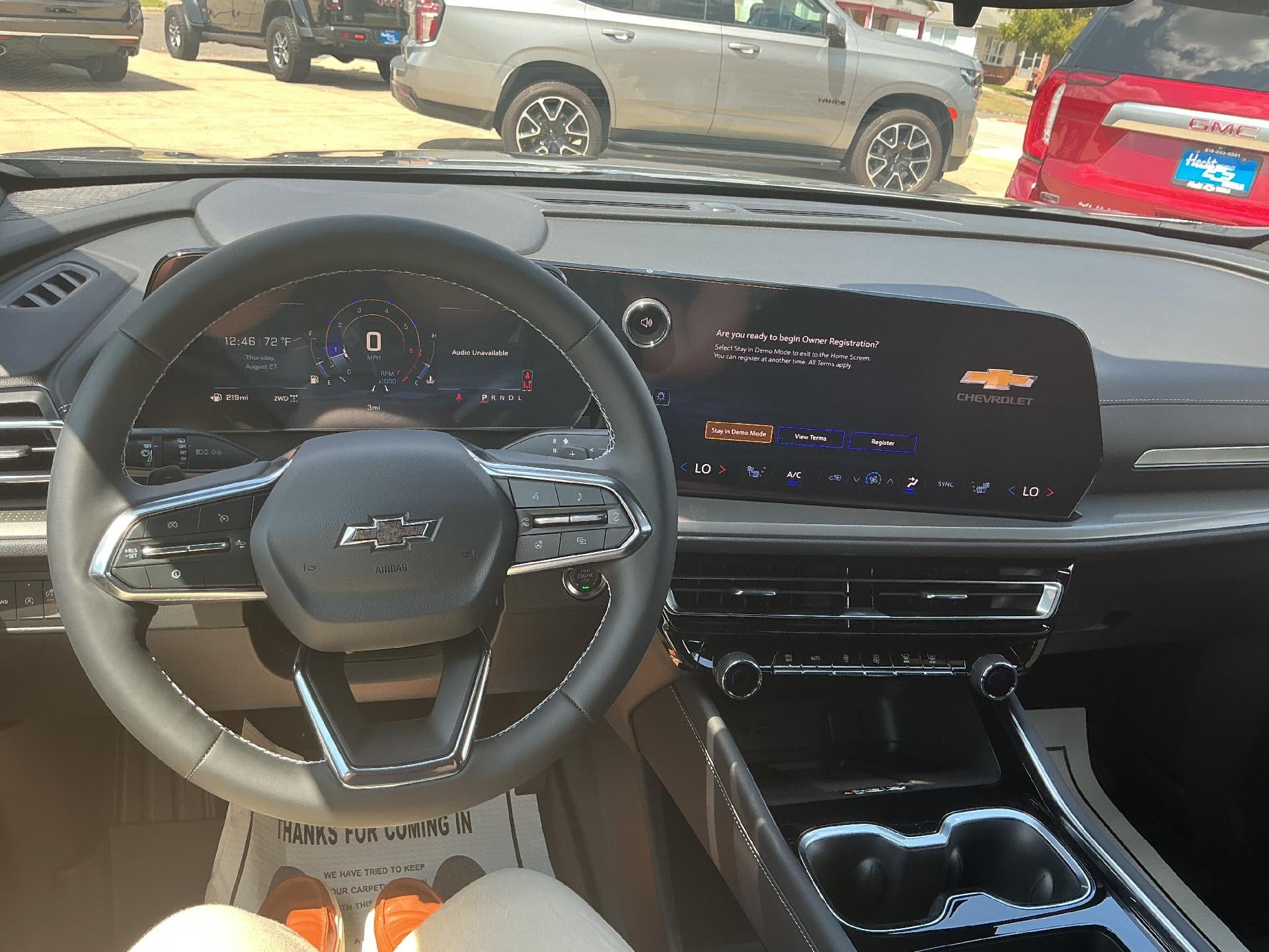2027 Chevrolet Traverse LT