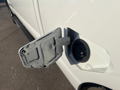 2018 Nissan TITAN XD S Gas