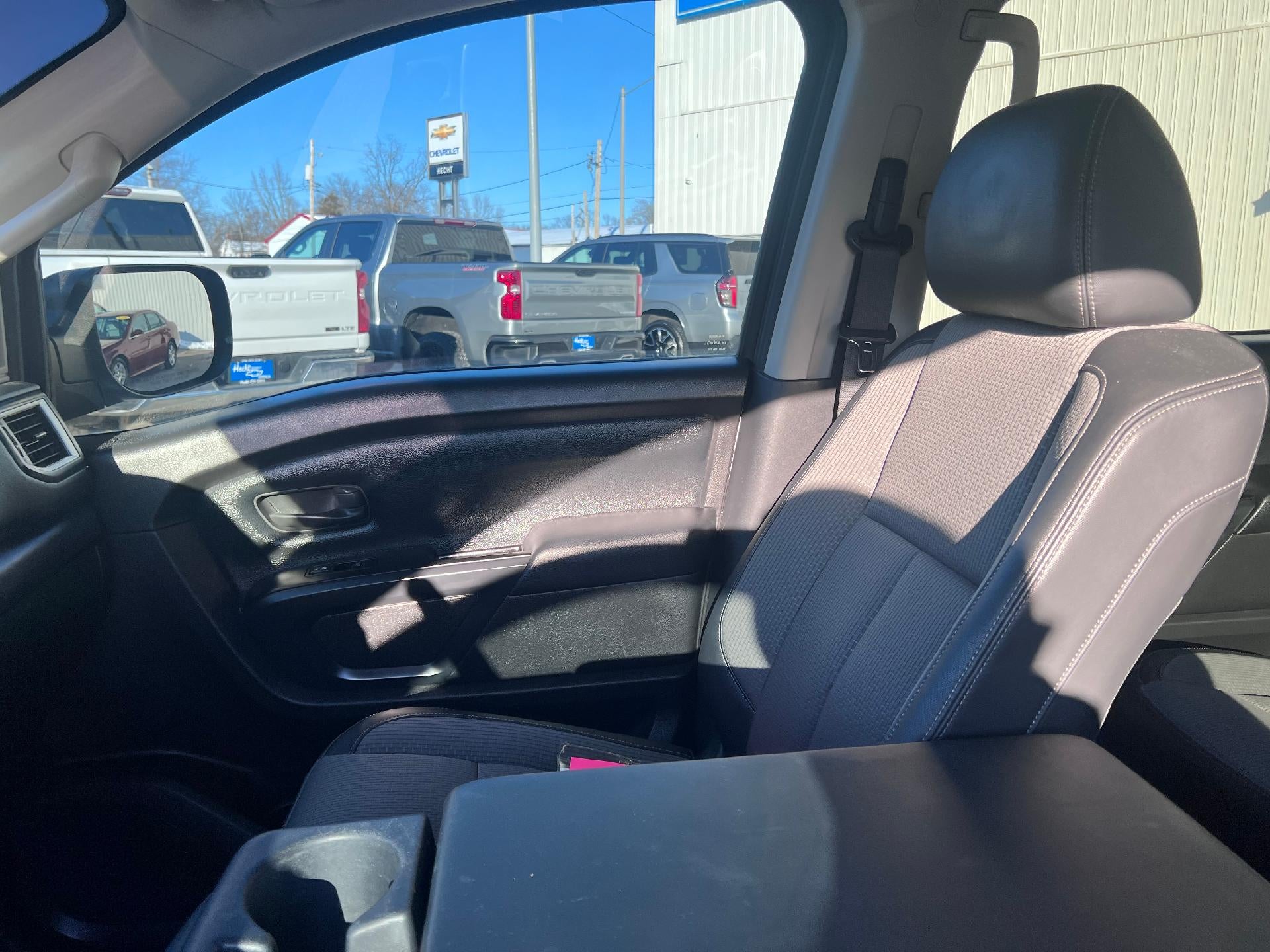 2018 Nissan TITAN XD S Gas