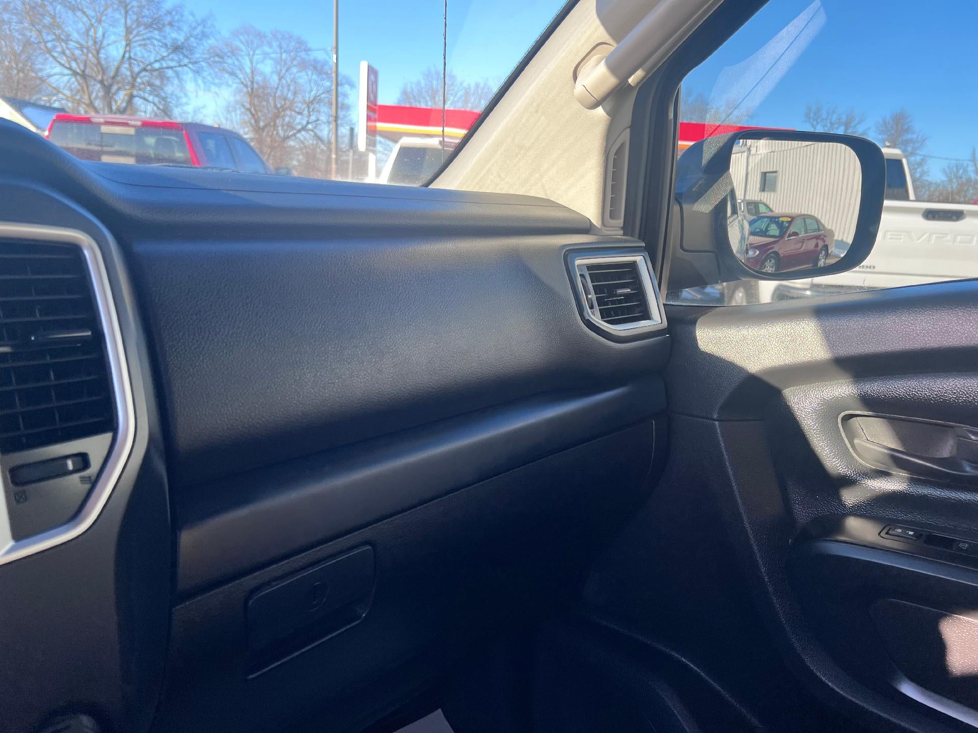 2018 Nissan TITAN XD S Gas