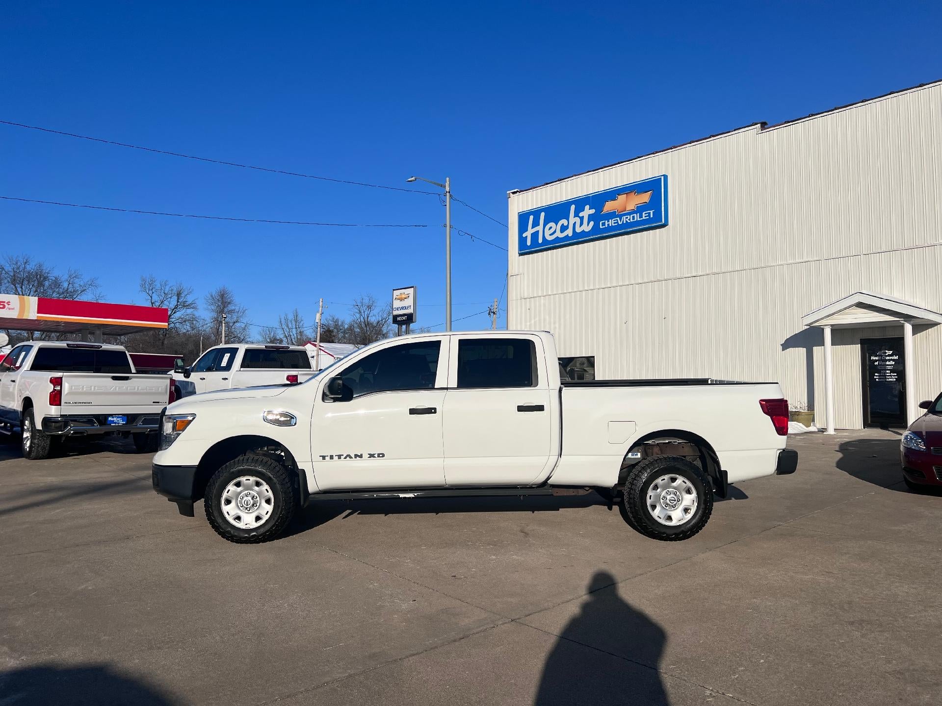 2018 Nissan TITAN XD S Gas