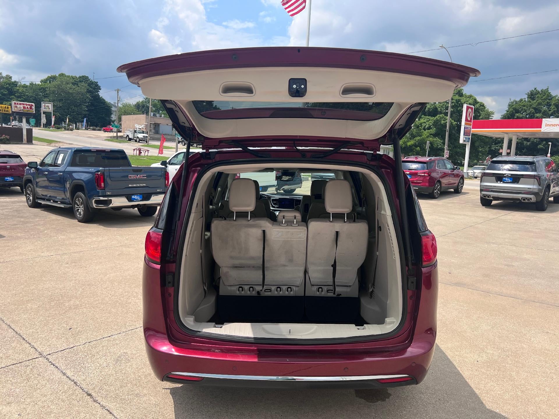 2017 Chrysler Pacifica Touring-L Plus