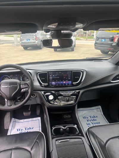 2025 Chrysler Pacifica Limited