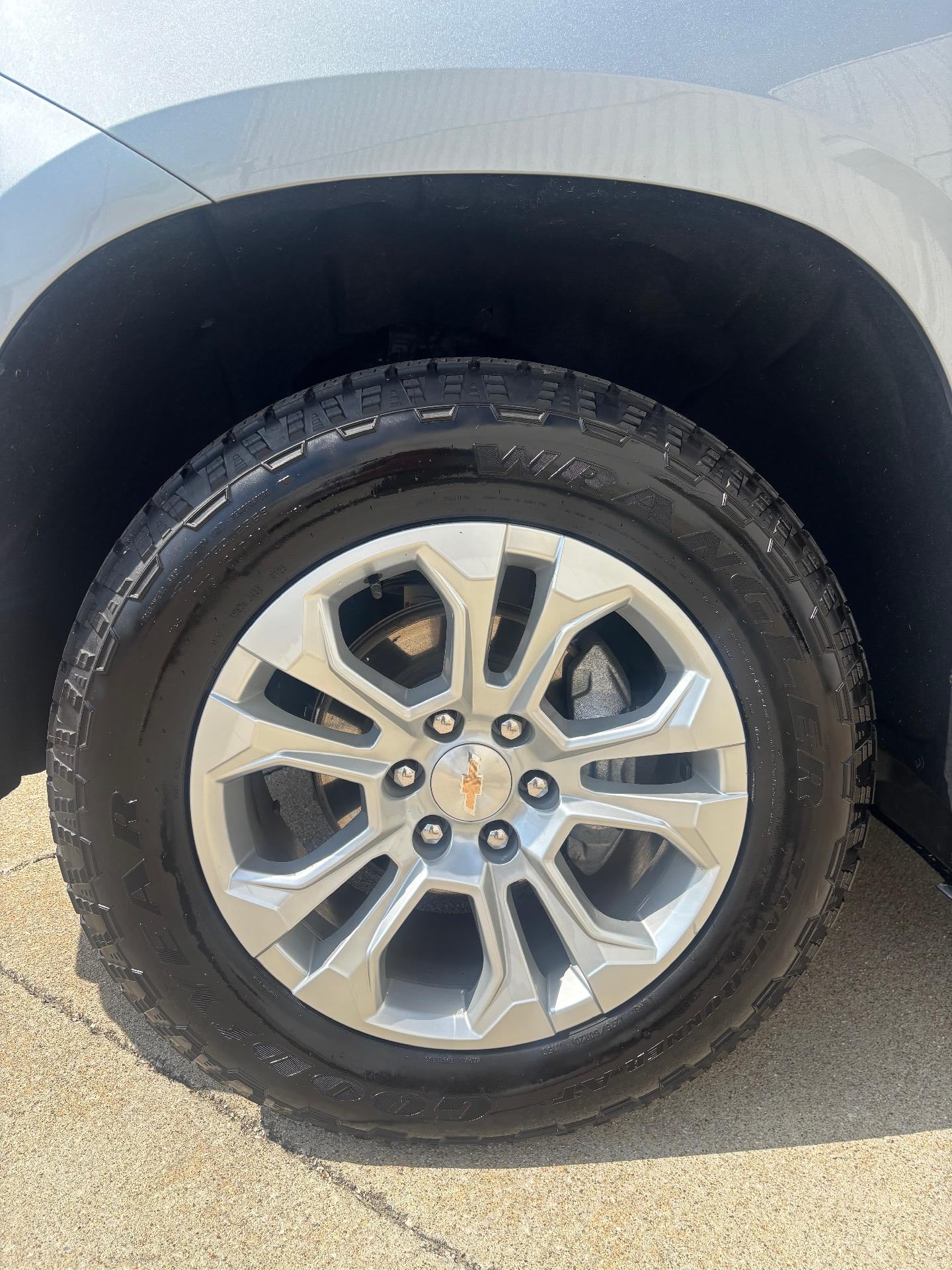 2025 Chevrolet Silverado 1500 LTZ