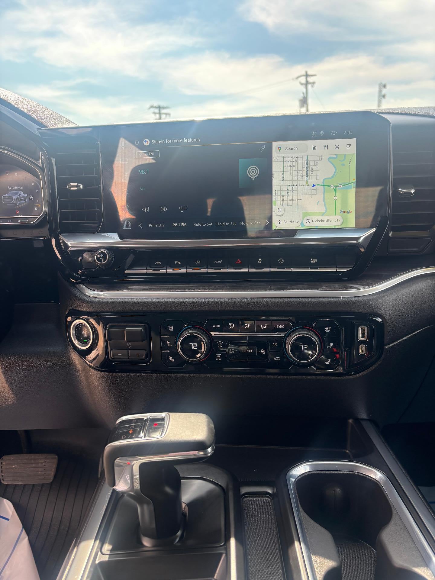 2025 Chevrolet Silverado 1500 LTZ