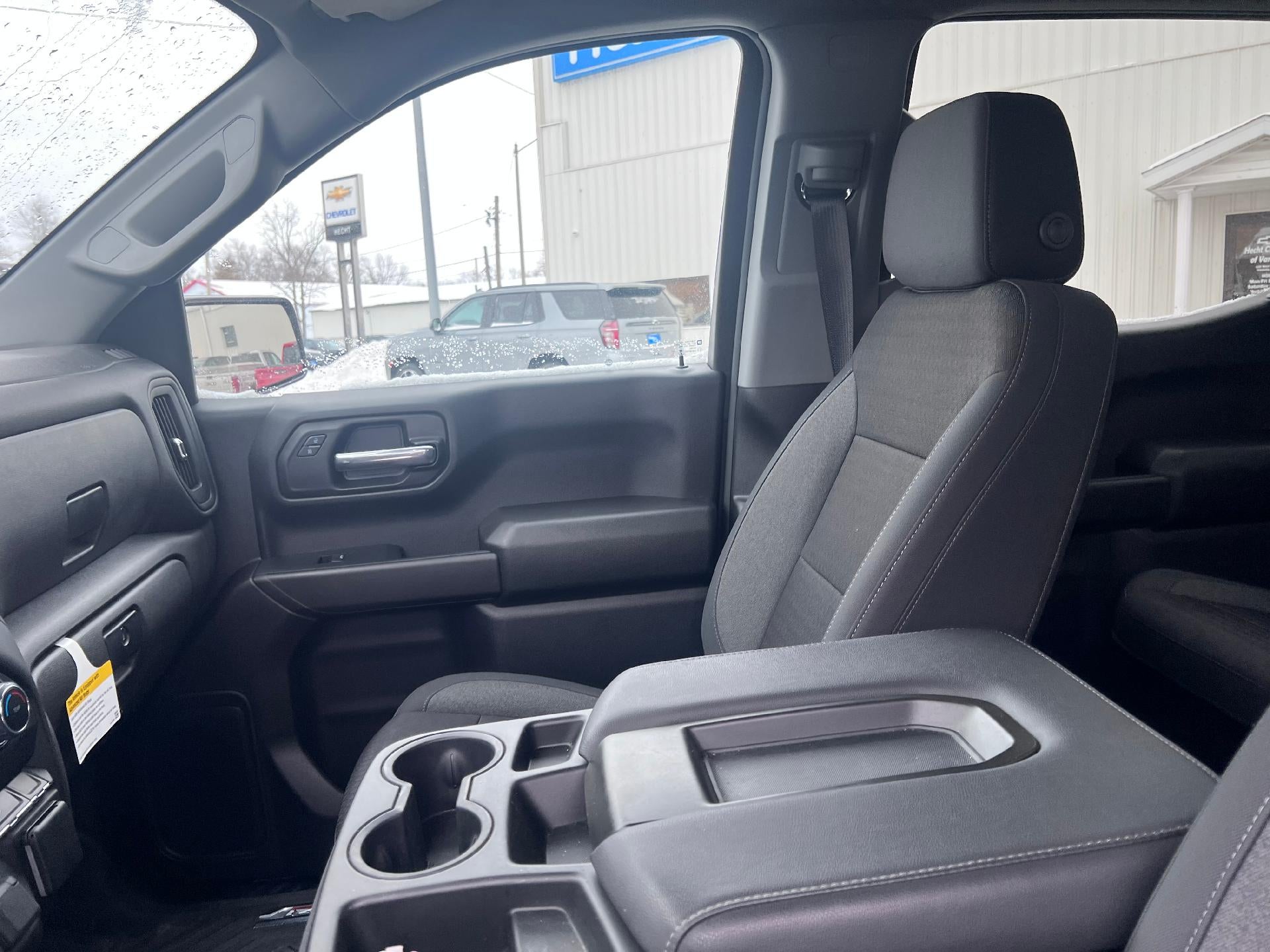 2024 Chevrolet Silverado 1500 Custom Trail Boss