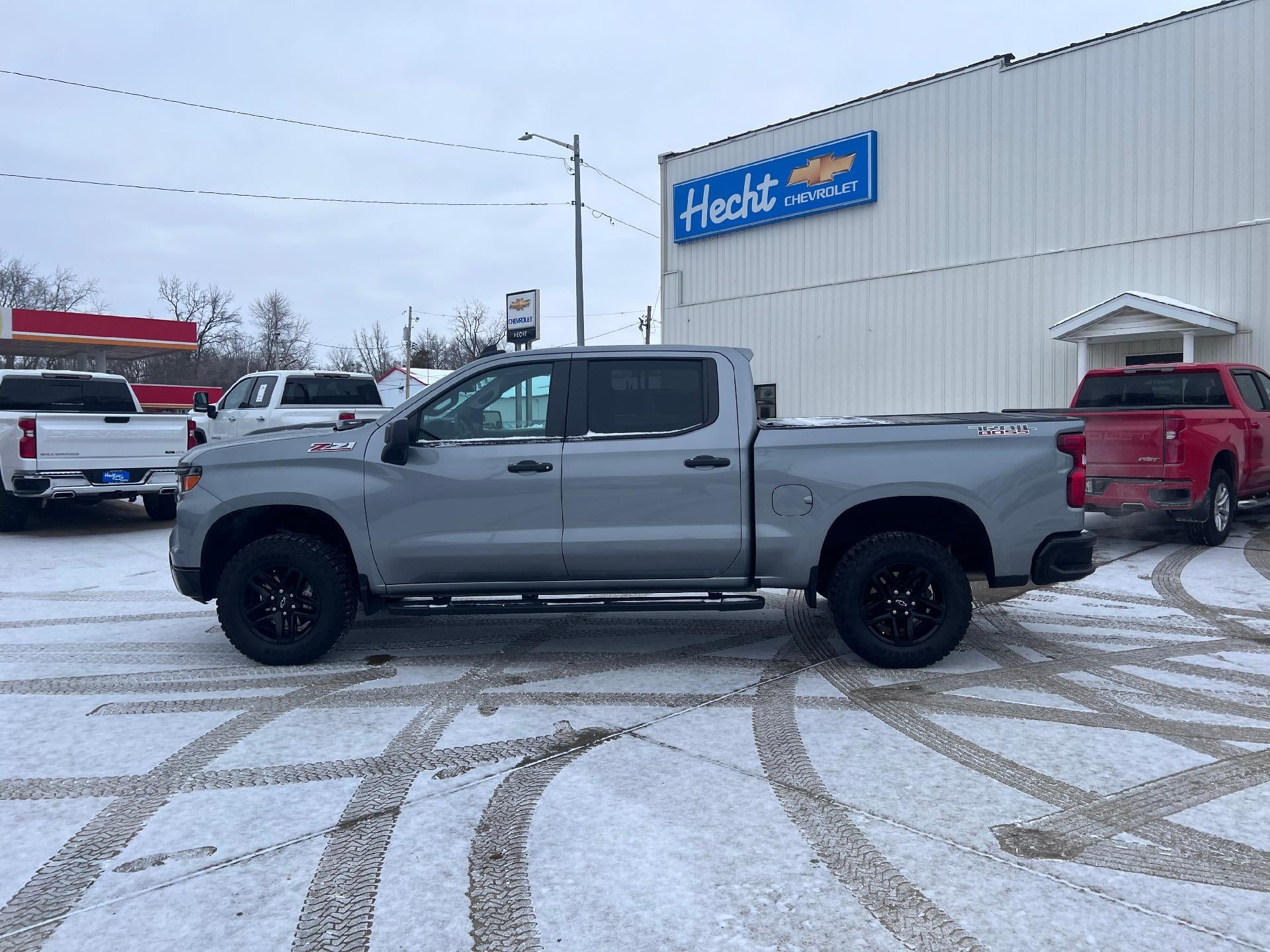 2024 Chevrolet Silverado 1500 Custom Trail Boss