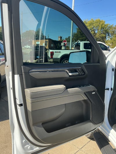 2025 Chevrolet Silverado 1500 ZR2