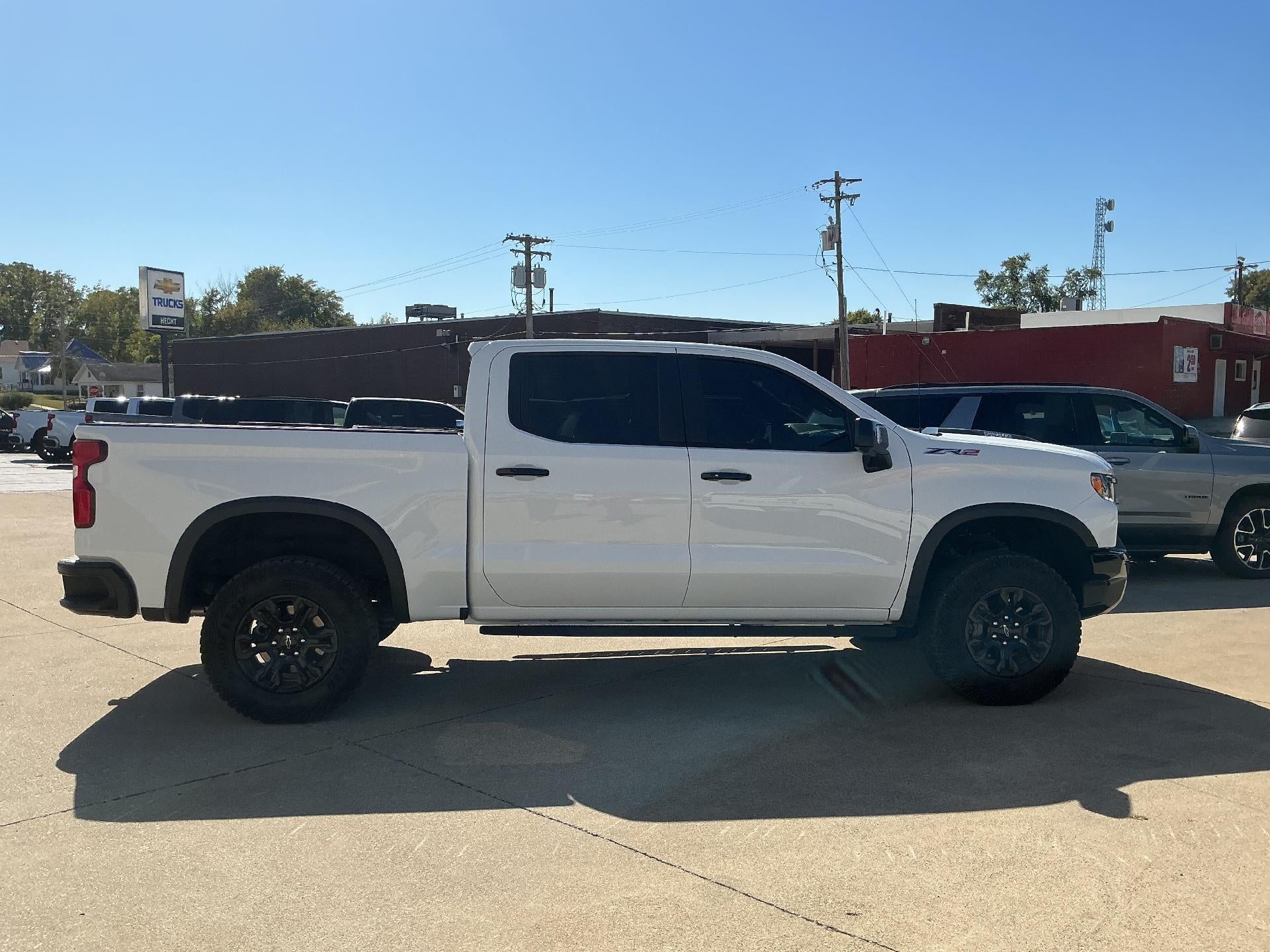 2025 Chevrolet Silverado 1500 ZR2