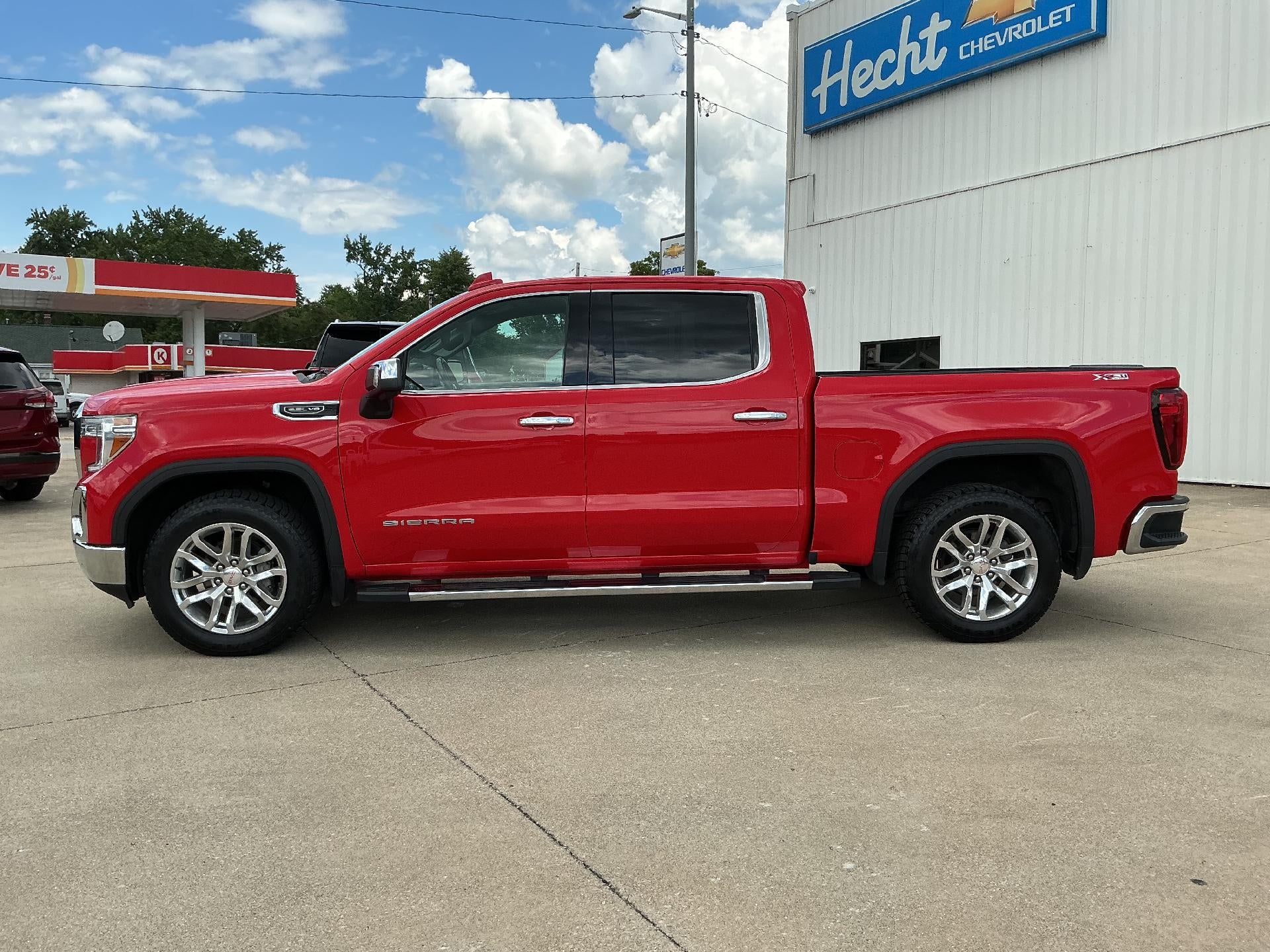 2021 GMC Sierra 1500 SLT