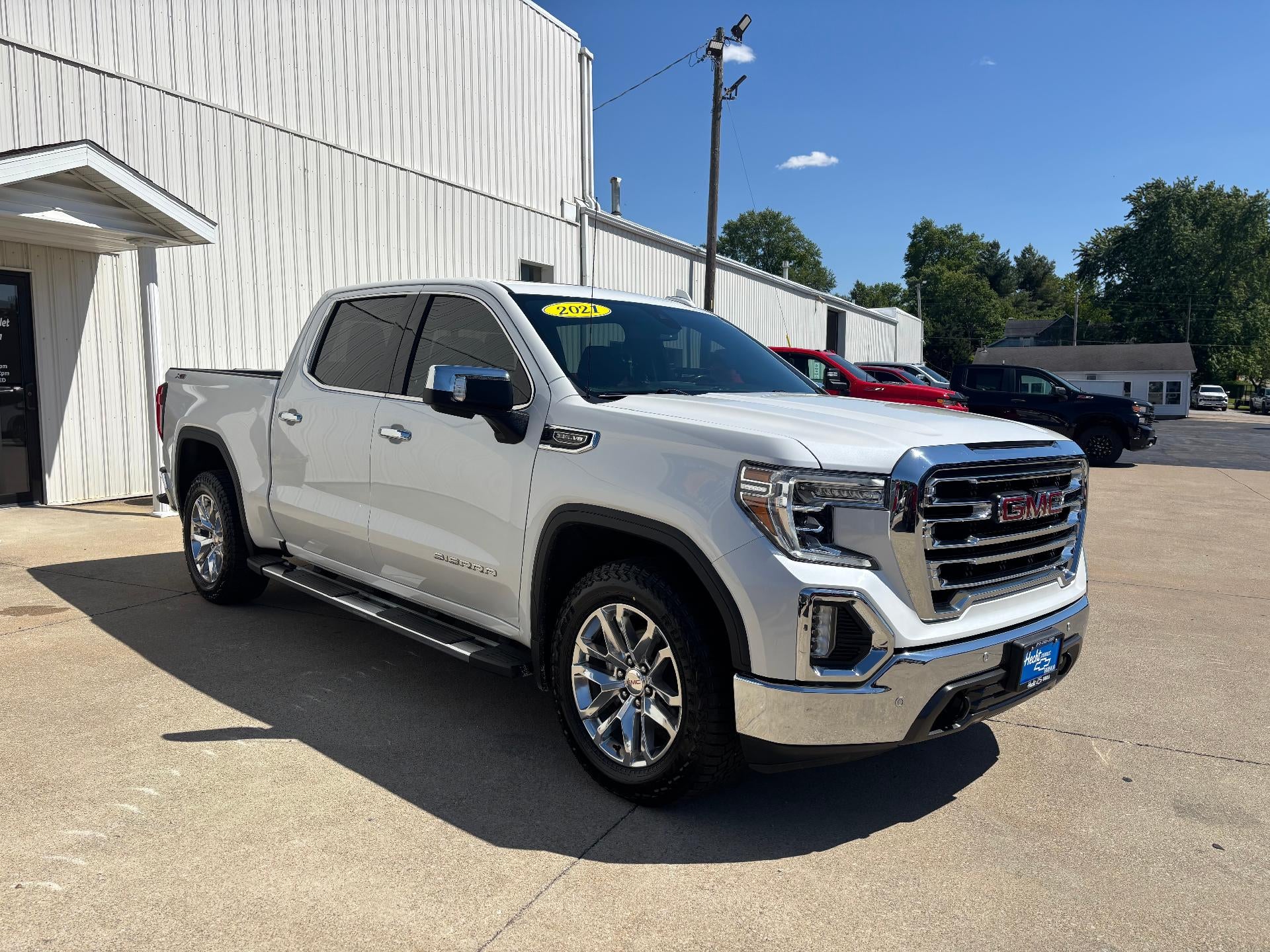 2021 GMC Sierra 1500 SLT
