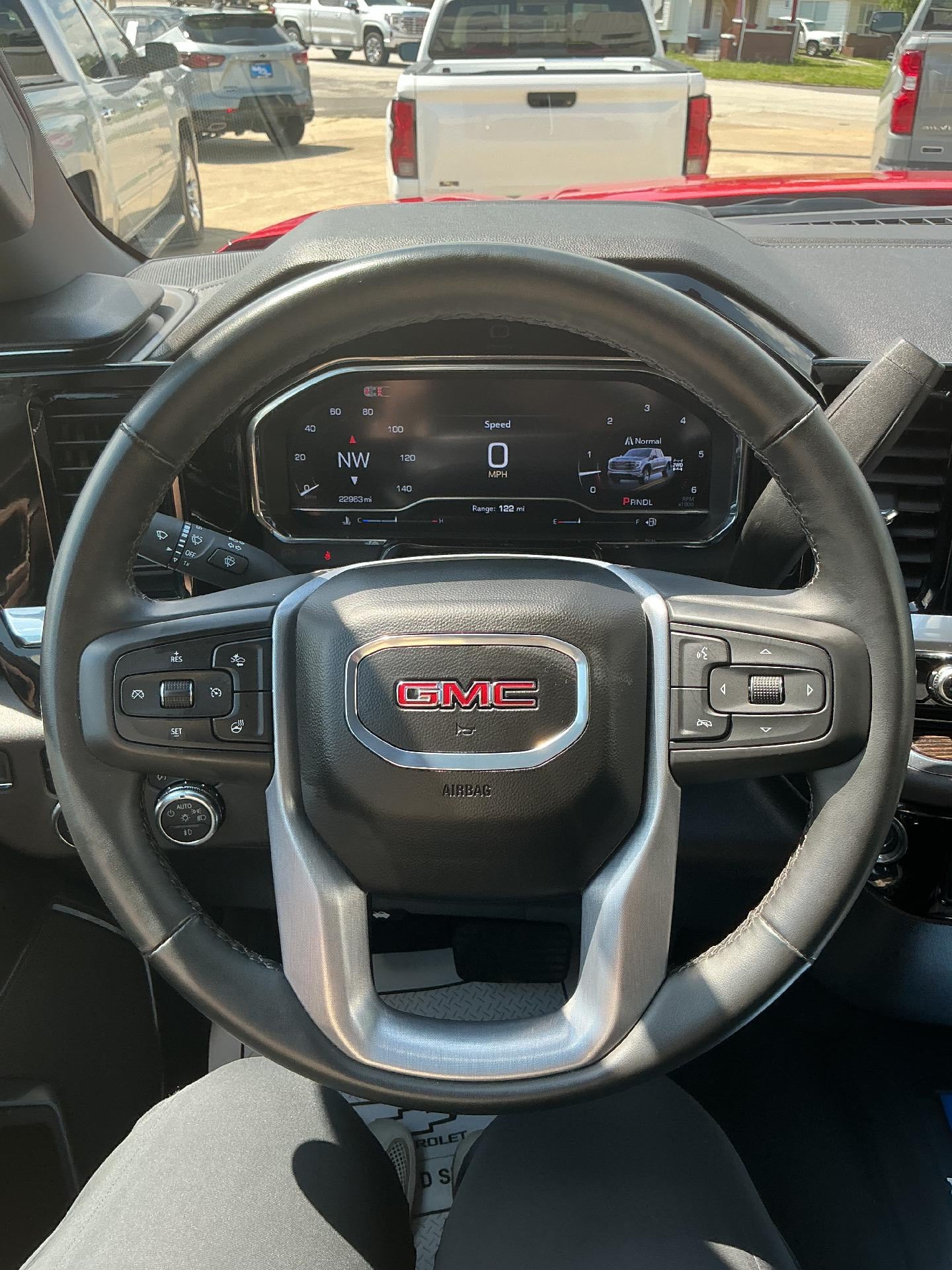 2024 GMC Sierra 1500 Elevation