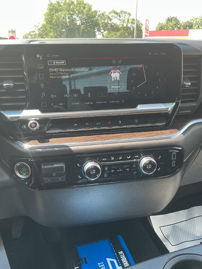 2024 GMC Sierra 1500 Elevation