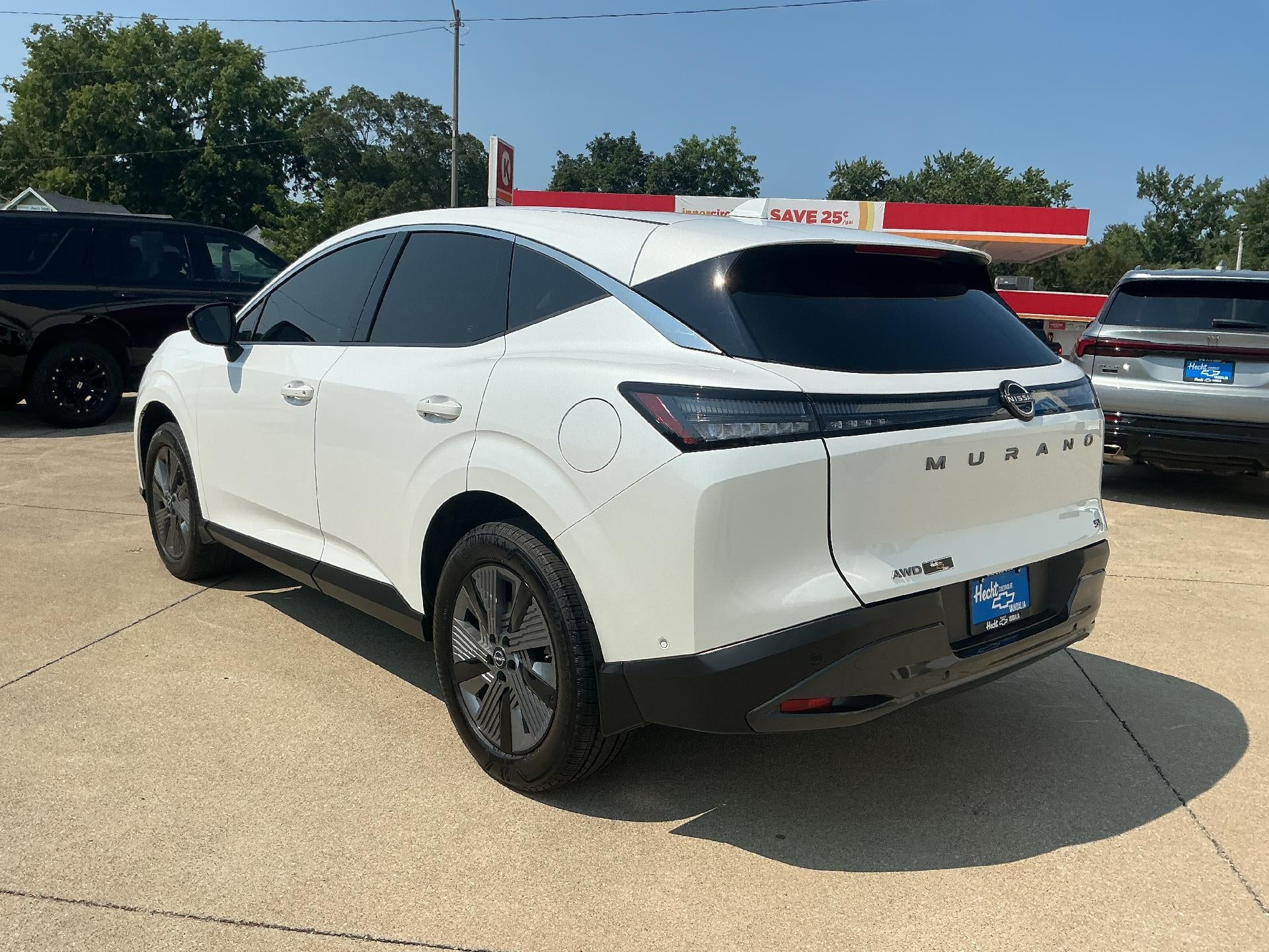 2025 Nissan Murano SL