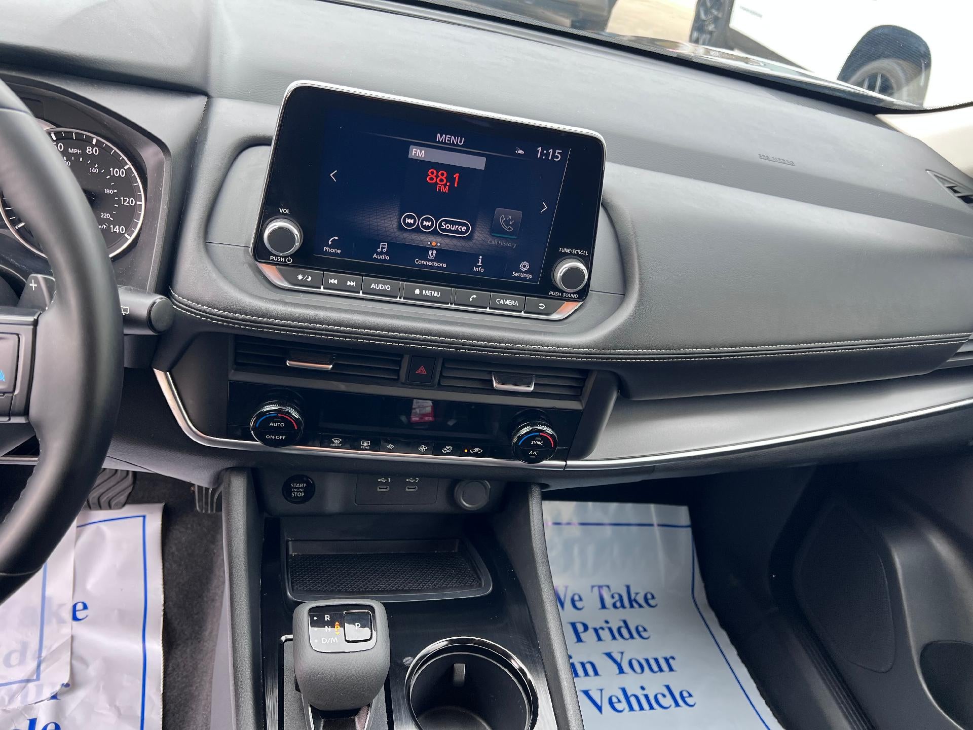 2025 Nissan Rogue SV