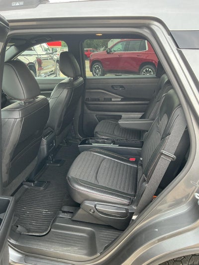 2025 Nissan Pathfinder Rock Creek 4WD