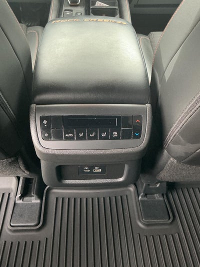 2025 Nissan Pathfinder Rock Creek 4WD