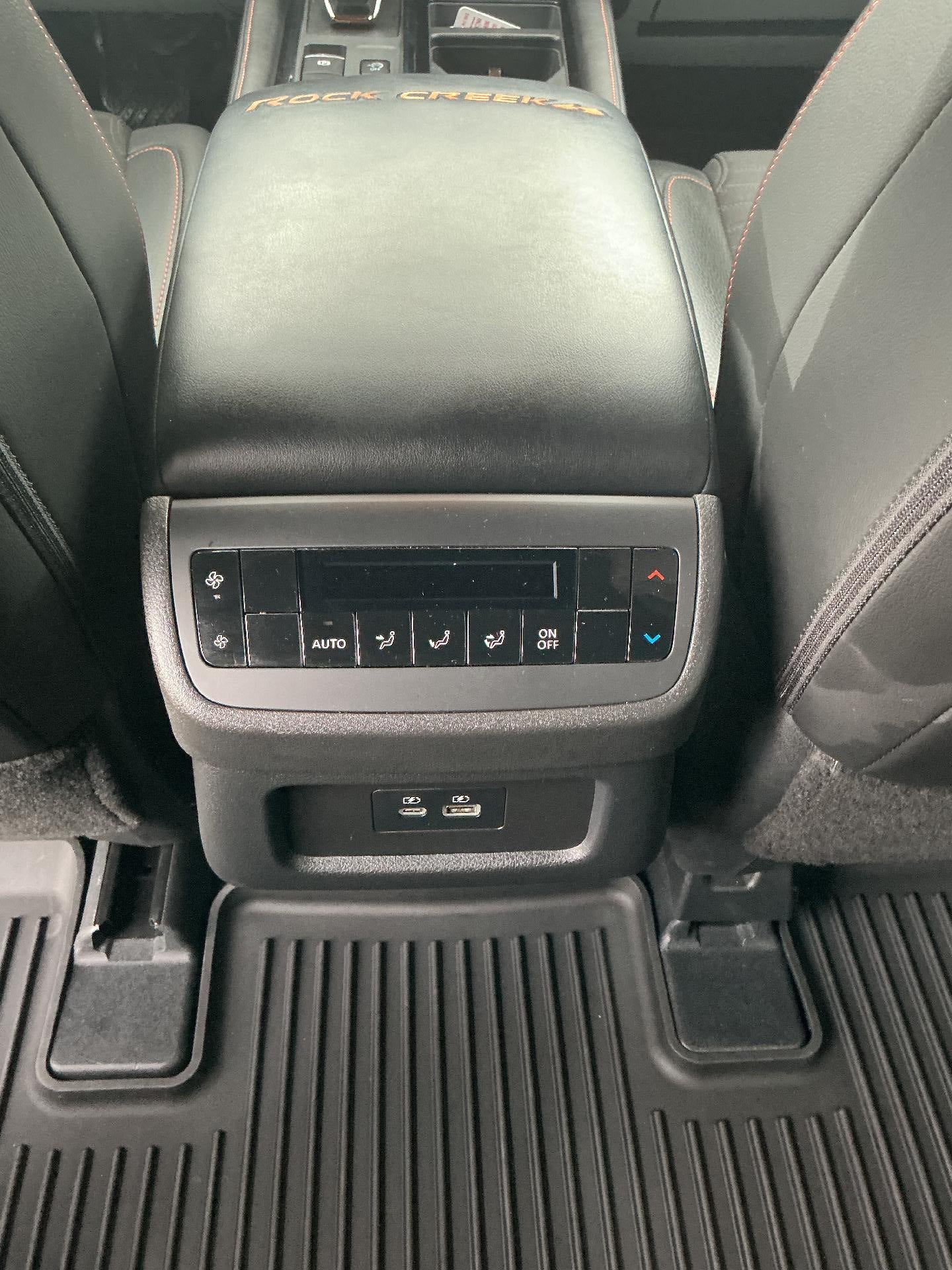 2025 Nissan Pathfinder Rock Creek 4WD