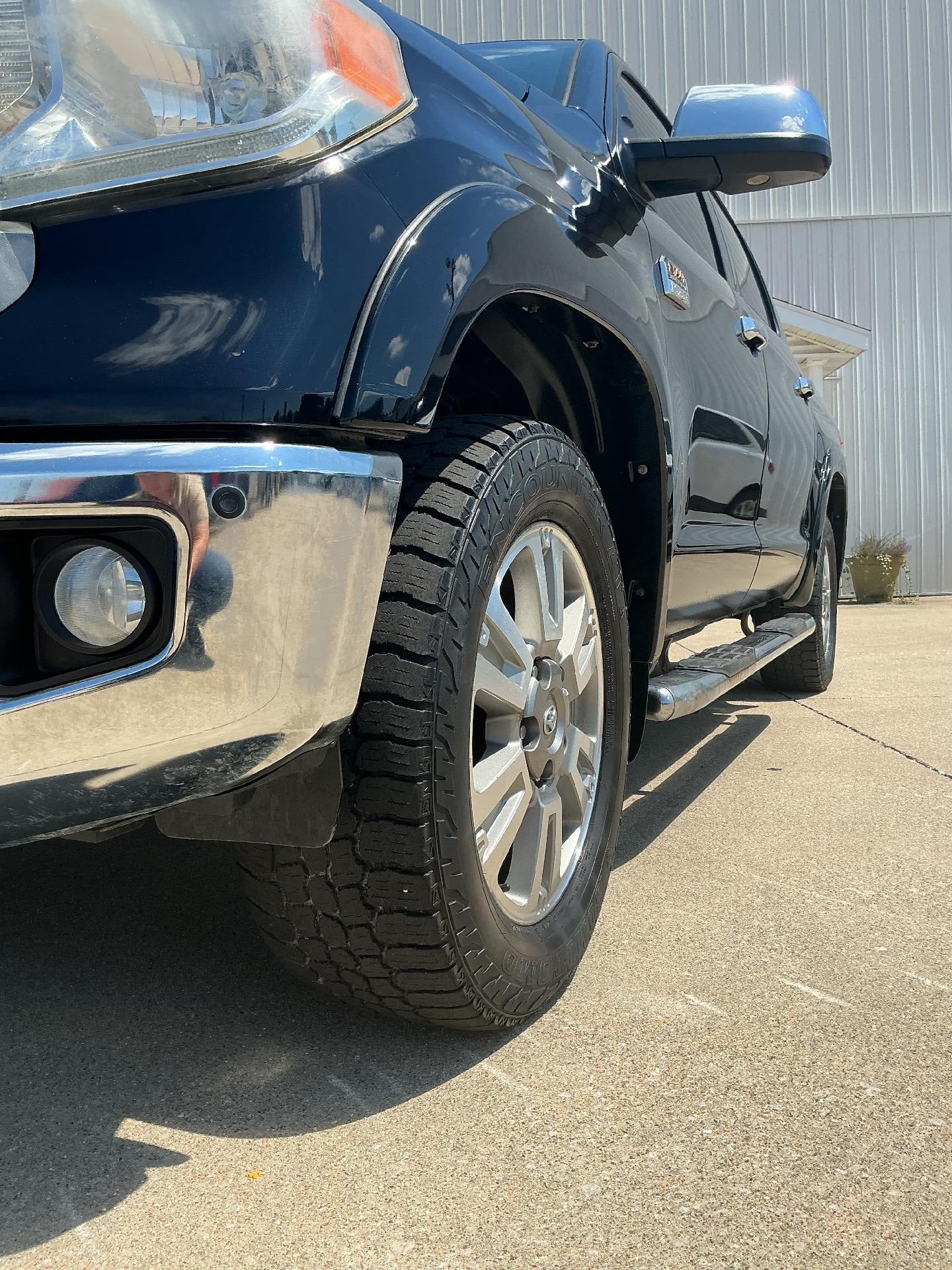 2016 Toyota Tundra Platinum 5.7L V8