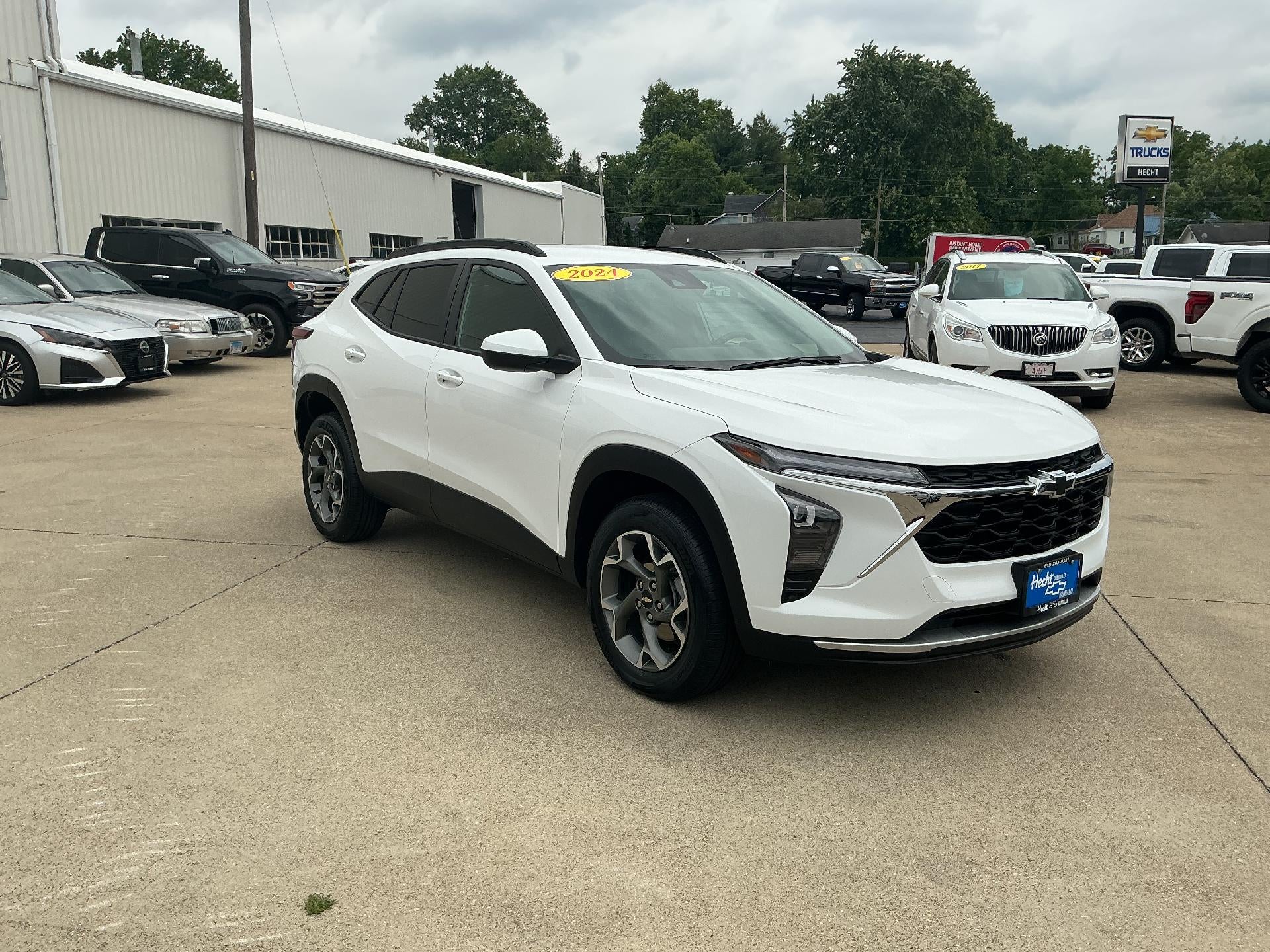 2024 Chevrolet Trax LT